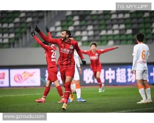 武汉足球队奋勇拼搏的辉煌之路与大满贯梦想的追逐历程