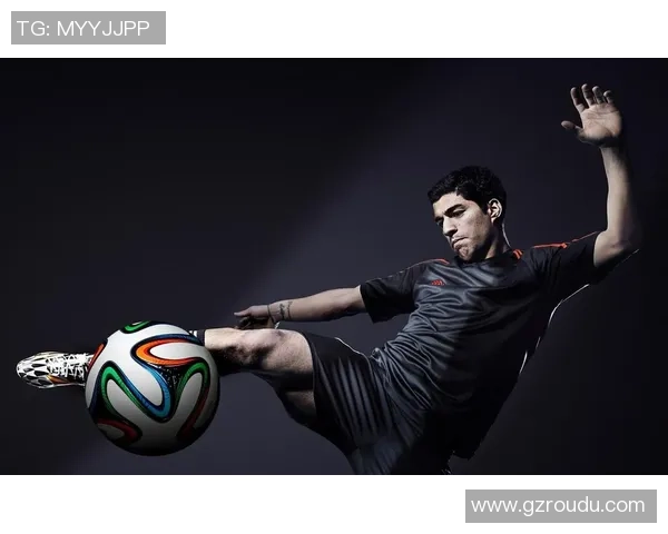 打造专属足球明星壁纸的简单教学步骤与创意分享 打造专属足球明星壁纸的简单教学步骤与创意分享